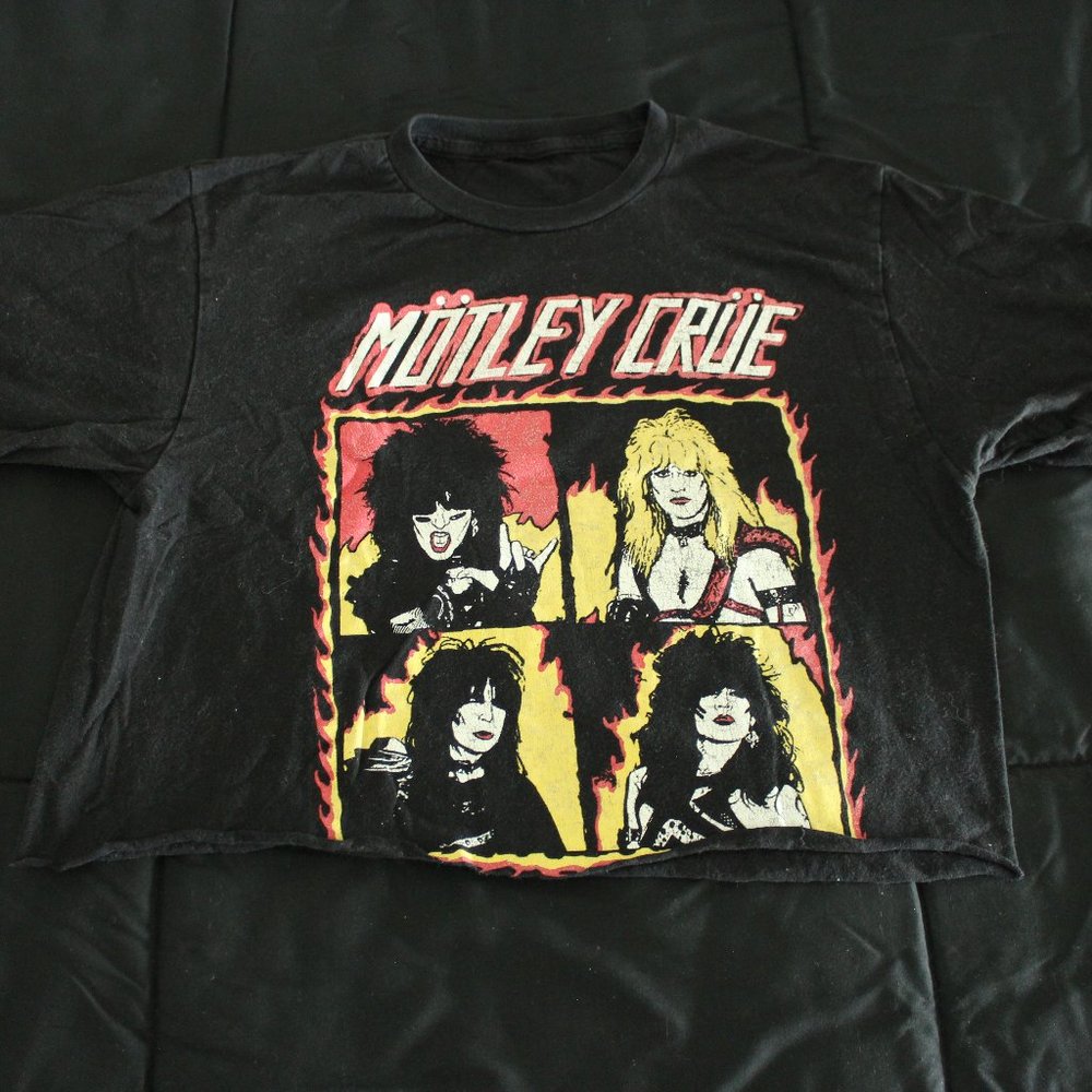 Motley Crue Shout at the Devil Crop Top